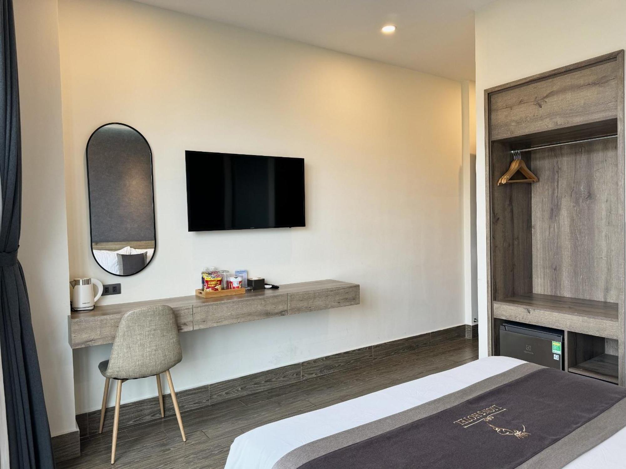 Lion 5 Hotel Кан То Екстериор снимка